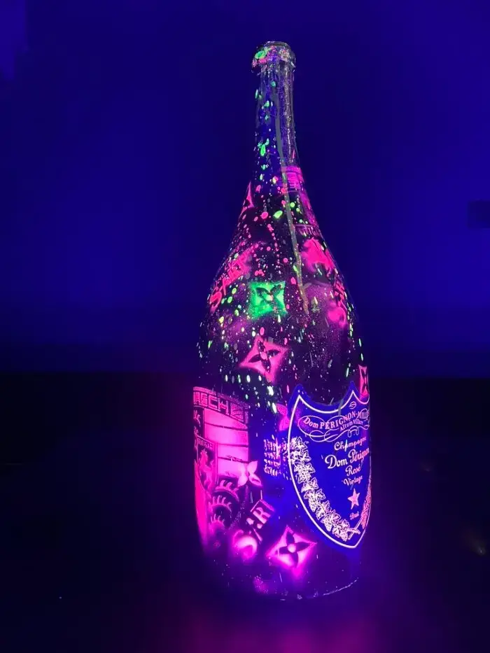 Neon Celebration – 2Faces – Bild 3