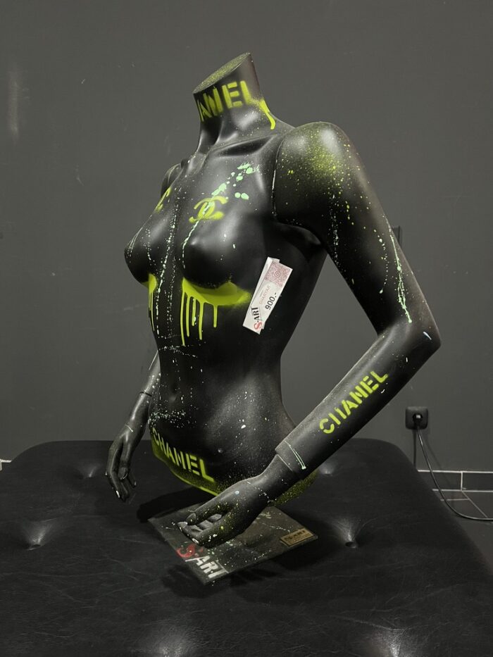 NoirVogue Sculpture – Bild 2