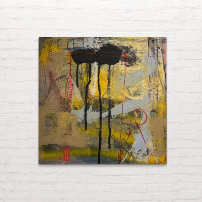 Großformatiges abstraktes Gemälde „Dawn of Remnants“ von Olga Walter, 150×150 cm. Gelbe, weiße und erdige Flächen treffen auf markante schwarze Tropfspuren und rote Akzente. Raue Strukturen und überlagerte Formen erzeugen eine urbane, vielschichtige Atmosphäre – ein Werk zwischen Licht, Fragment und Bewegung.